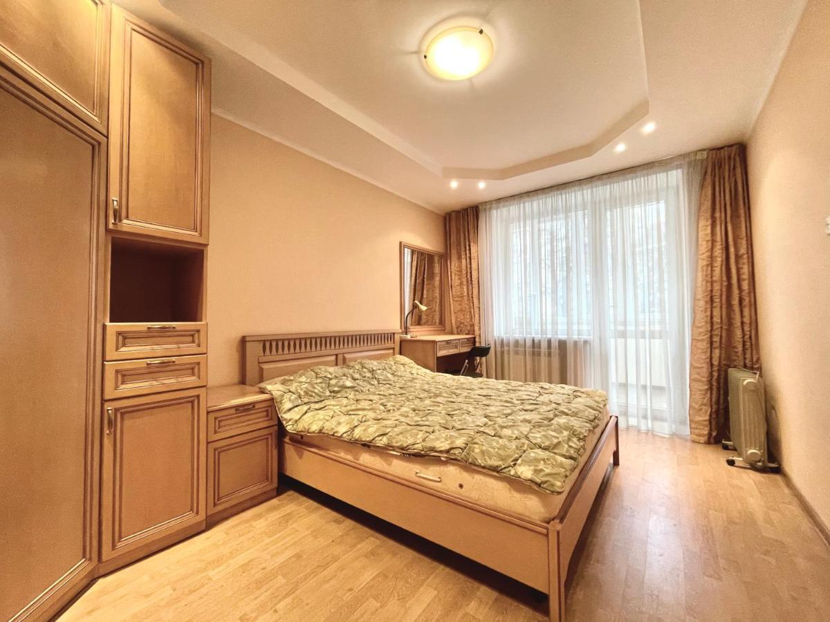 Apartment Mala Zhytomyrska 10 Kijów Zewnętrze zdjęcie